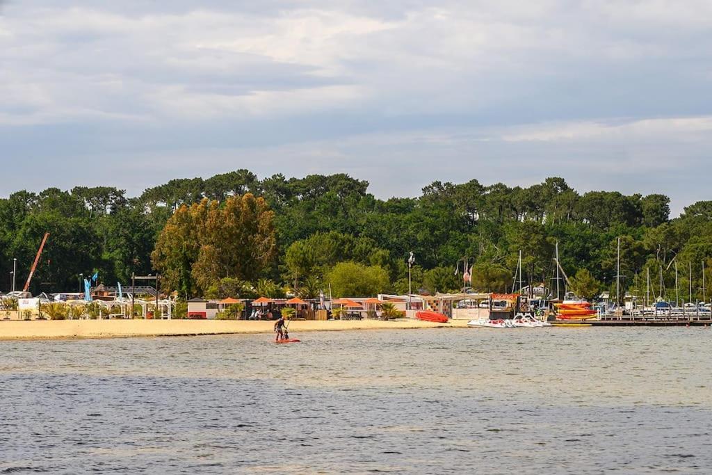 Appartement Des Grands Lacs Sanguinet Exteriér fotografie